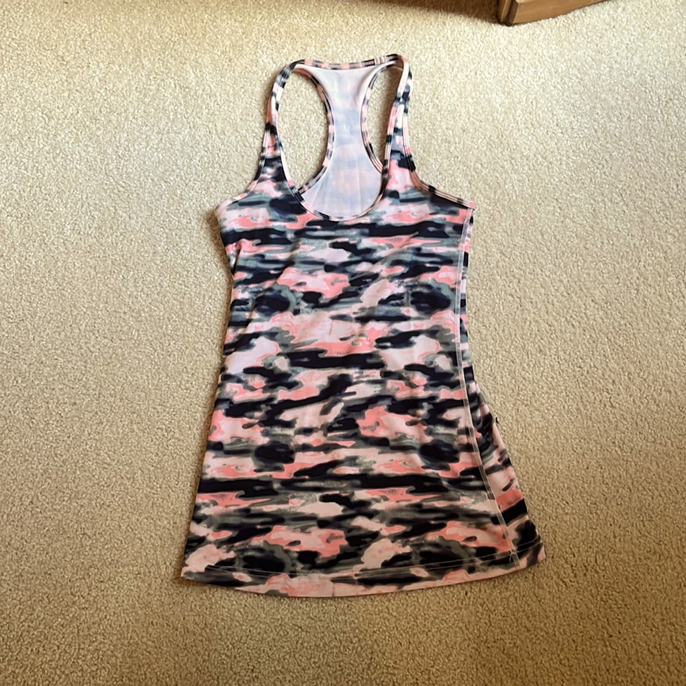 Lulu tank top